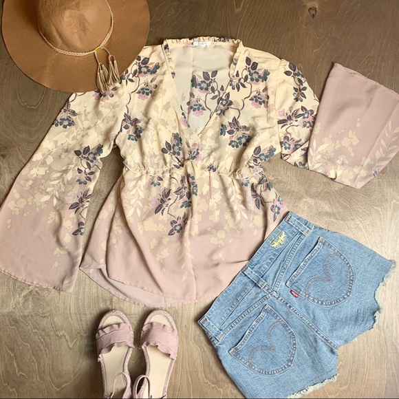 Maurices Tops - Maurices boho bell sleeve ruffle blouse